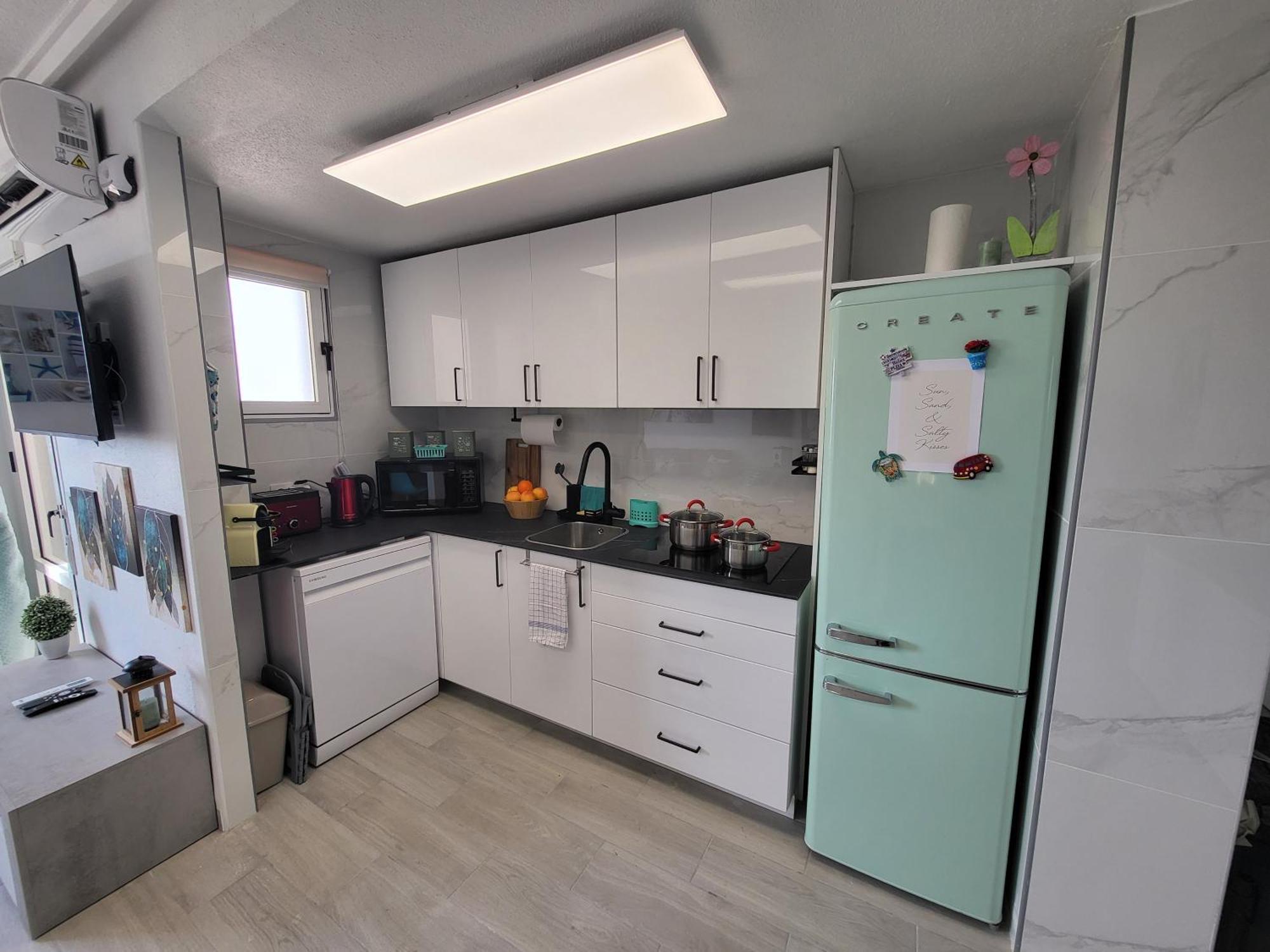 Appartamento Skyline 21 Torrevieja Esterno foto